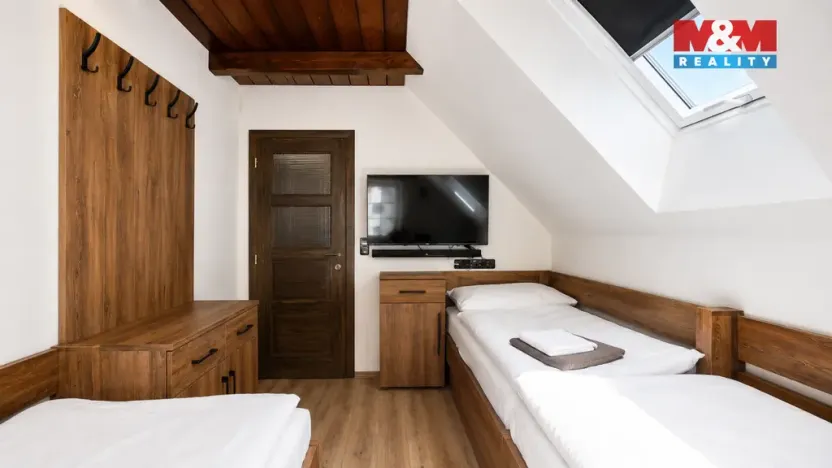 Pronájem rodinného domu, Náchod - Jizbice, 149 m2