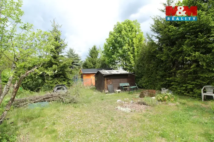 Pronájem zahrady, Přezletice, 10478 m2