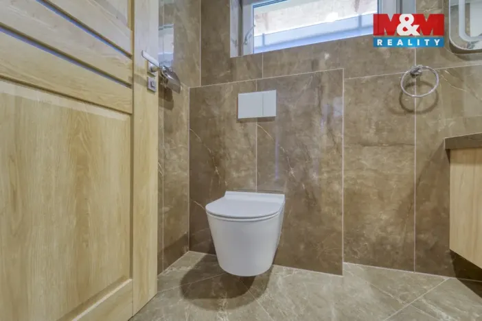 Prodej rodinného domu, Děpoltovice - Nivy, 250 m2