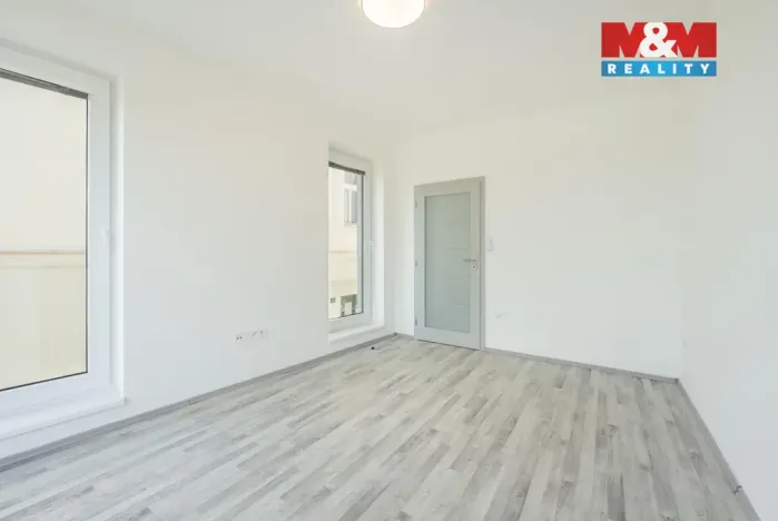 Prodej bytu 2+kk, Kladno, Průchodní, 48 m2