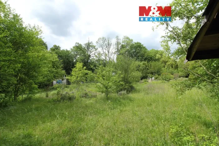 Pronájem zahrady, Přezletice, 300 m2