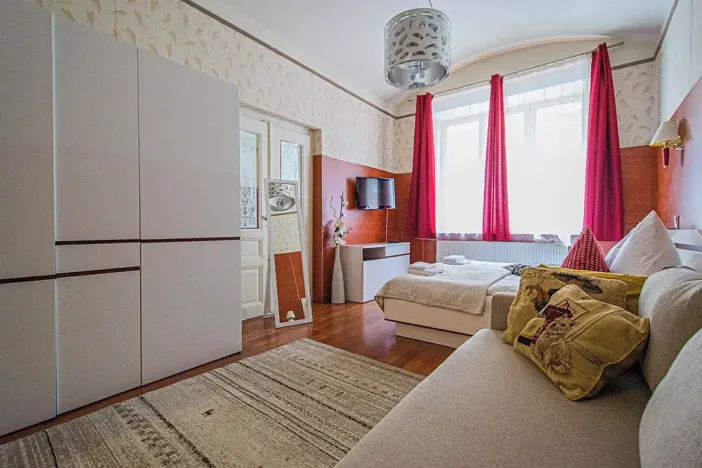 Prodej kanceláře, Praha - Vinohrady, Balbínova, 72 m2