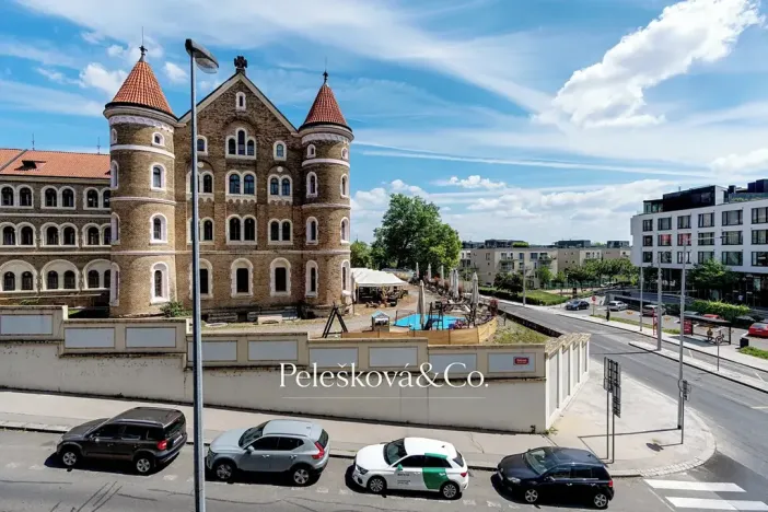 Prodej bytu 2+kk, Praha - Smíchov, Švédská, 54 m2