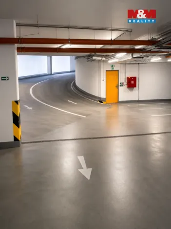 Prodej bytu 2+kk, Praha - Holešovice, V háji, 61 m2