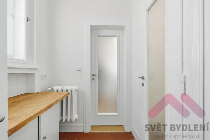 Pronájem bytu 2+1, Praha - Holešovice, U smaltovny, 74 m2