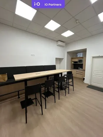 Pronájem kanceláře, Brno, náměstí Svobody, 387 m2