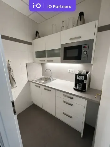 Pronájem kanceláře, Brno, náměstí Svobody, 387 m2