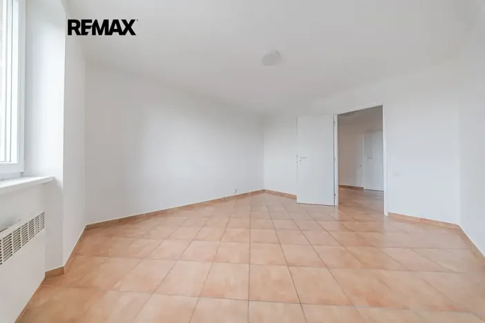 Prodej bytu 3+1, Zlonice, Pippichova, 87 m2