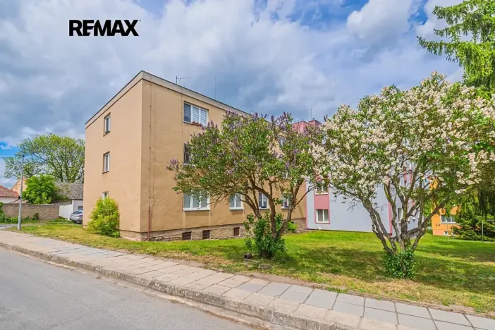Prodej bytu 3+1, Zlonice, Pippichova, 87 m2