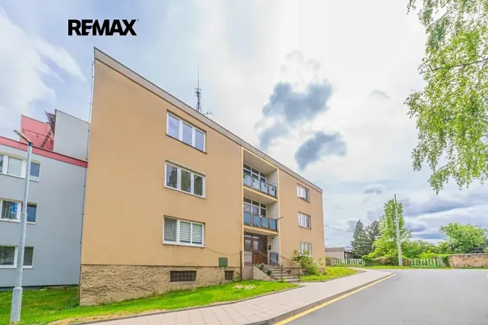 Prodej bytu 3+1, Zlonice, Pippichova, 87 m2