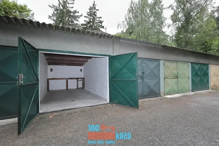Prodej garáže, Praha - Klánovice, Medinská, 16 m2