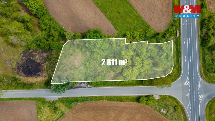 Prodej komerčního pozemku, Poděbrady - Kluk, 2811 m2