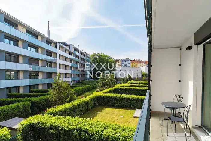 Prodej bytu 1+kk, Praha - Žižkov, U Viktorie, 40 m2