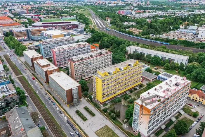 Prodej bytu 3+1, Praha - Vršovice, Uzbecká, 74 m2