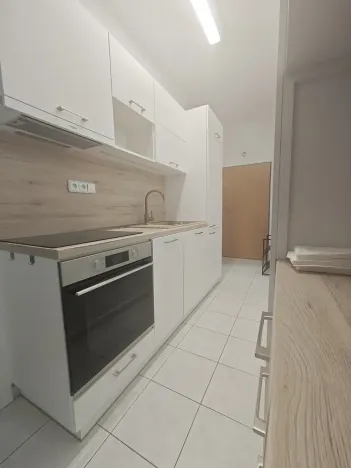 Pronájem bytu 2+kk, Vsetín, Josefa Sousedíka, 53 m2
