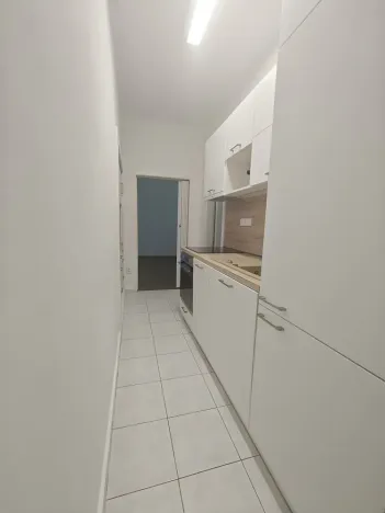 Pronájem bytu 2+kk, Vsetín, Josefa Sousedíka, 53 m2