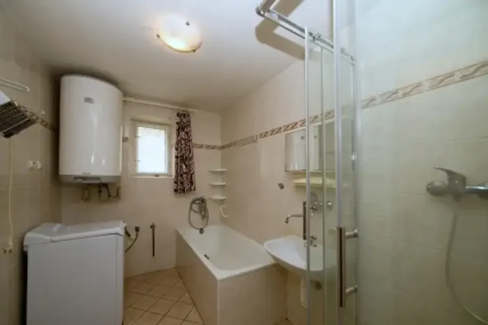Prodej rodinného domu, Divišov, 255 m2