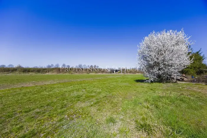 Prodej komerčního pozemku, Pardubice, 11061 m2