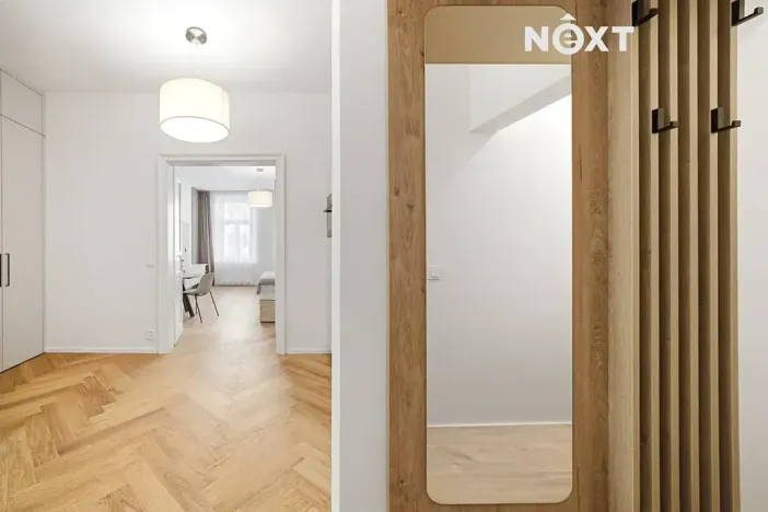 Pronájem bytu 2+kk, Praha - Vinohrady, Velehradská, 44 m2