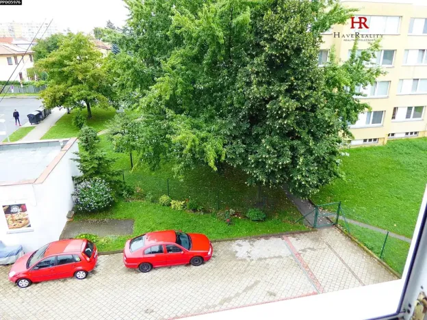 Pronájem bytu 2+kk, Praha - Petrovice, Morseova, 45 m2