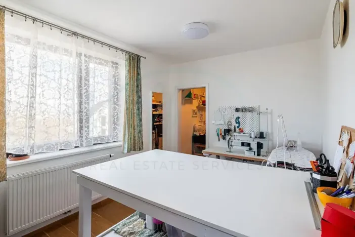Pronájem rodinného domu, Vysoký Újezd, Pod Ovčínem, 244 m2