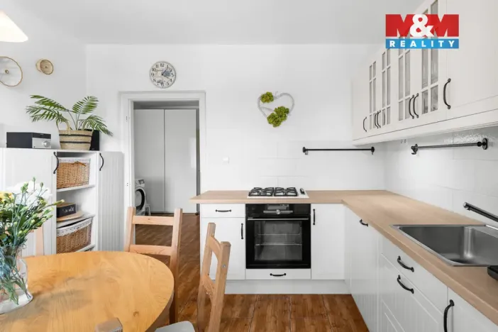 Prodej bytu 3+1, Praha, Černého, 69 m2