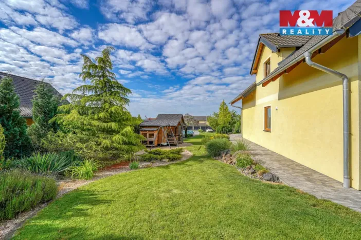 Prodej rodinného domu, Líšťany, 115 m2