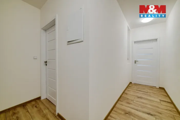 Pronájem bytu 3+kk, Luby, Revoluční, 74 m2