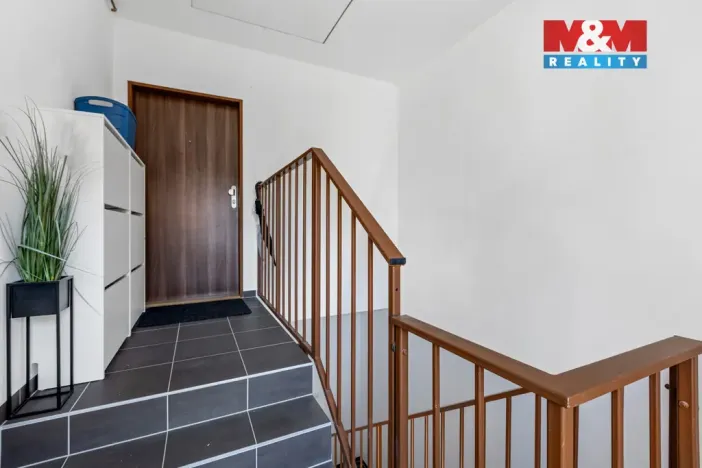 Prodej bytu 4+kk, Králův Dvůr - Levín, Na Lucberku, 141 m2
