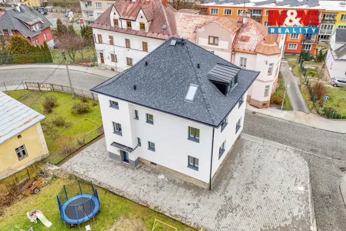 Pronájem bytu 3+kk, Luby, Revoluční, 71 m2