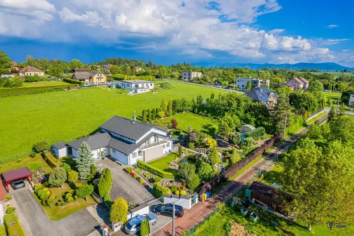 Prodej rodinného domu, Bruzovice, 320 m2