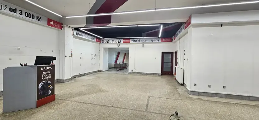 Pronájem obchodního prostoru, Letovice, Masarykovo náměstí, 330 m2