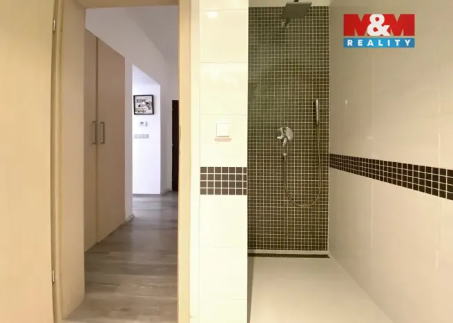 Pronájem bytu 3+kk, Praha - Střešovice, U střešovických hřišť, 95 m2