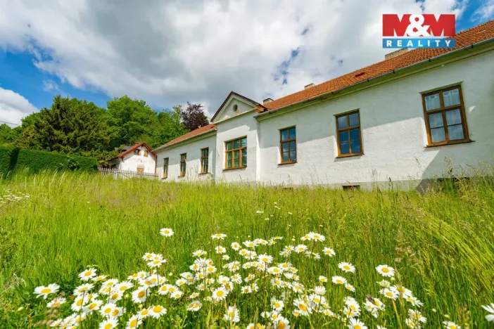 Prodej rodinného domu, Moravec, 220 m2