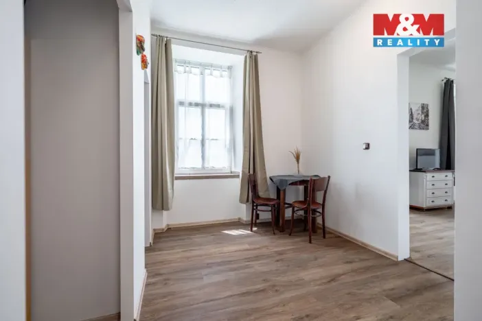 Prodej rodinného domu, Moravec, 220 m2