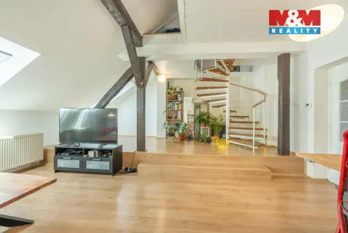 Pronájem bytu 1+1, Praha - Vinohrady, Záhřebská, 88 m2
