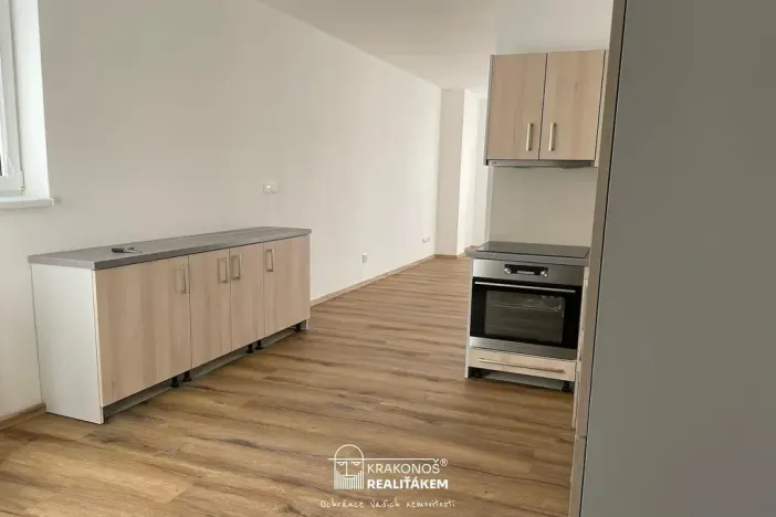 Pronájem bytu 2+kk, Hranice - Hranice I-Město, Pernštejnské náměstí, 55 m2