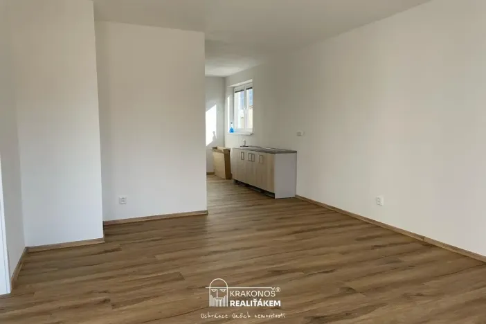 Pronájem bytu 2+kk, Hranice - Hranice I-Město, Pernštejnské náměstí, 55 m2