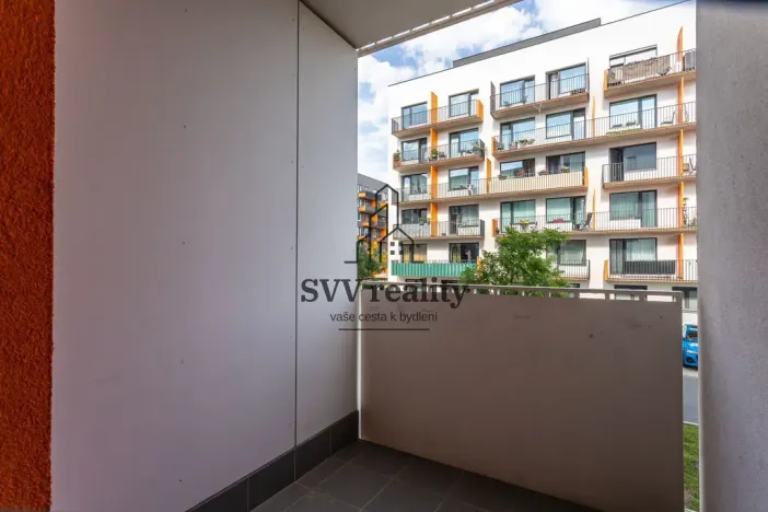 Pronájem bytu 1+kk, Praha - Vysočany, Strnadových, 34 m2
