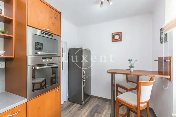 Pronájem bytu 2+1, Praha - Vokovice, Kladenská, 61 m2