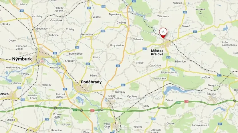 Prodej komerčního pozemku, Městec Králové, 2496 m2