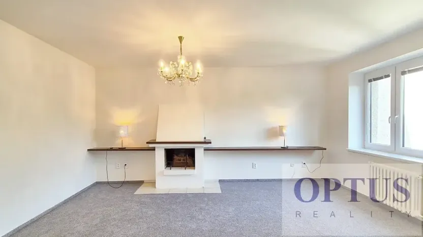 Pronájem rodinného domu, Praha - Háje, K jezeru, 302 m2