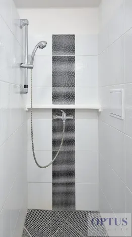 Pronájem rodinného domu, Praha - Háje, K jezeru, 302 m2