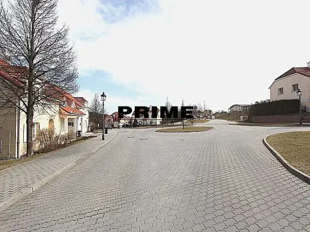Pronájem rodinného domu, Praha - Nebušice, K vinicím, 251 m2