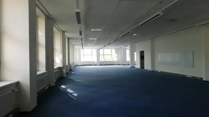 Pronájem kanceláře, Praha - Veleslavín, Na okraji, 215 m2