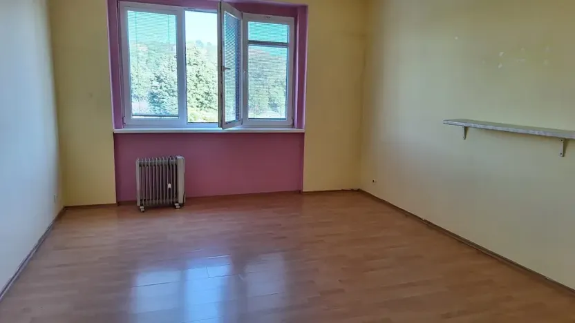 Pronájem bytu 2+kk, Praha - Podolí, Podolská, 47 m2