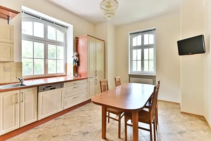 Prodej bytu 3+1, Karlovy Vary, Krále Jiřího, 105 m2