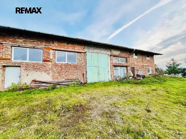 Pronájem výrobních prostor, Kostelec, 182 m2
