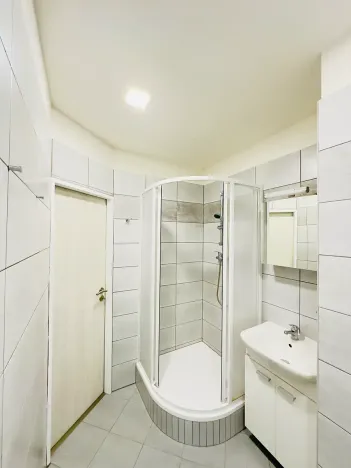 Pronájem bytu 1+1, Hradec Králové, Vysocká, 33 m2