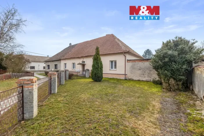 Prodej rodinného domu, Kmetiněves, 120 m2